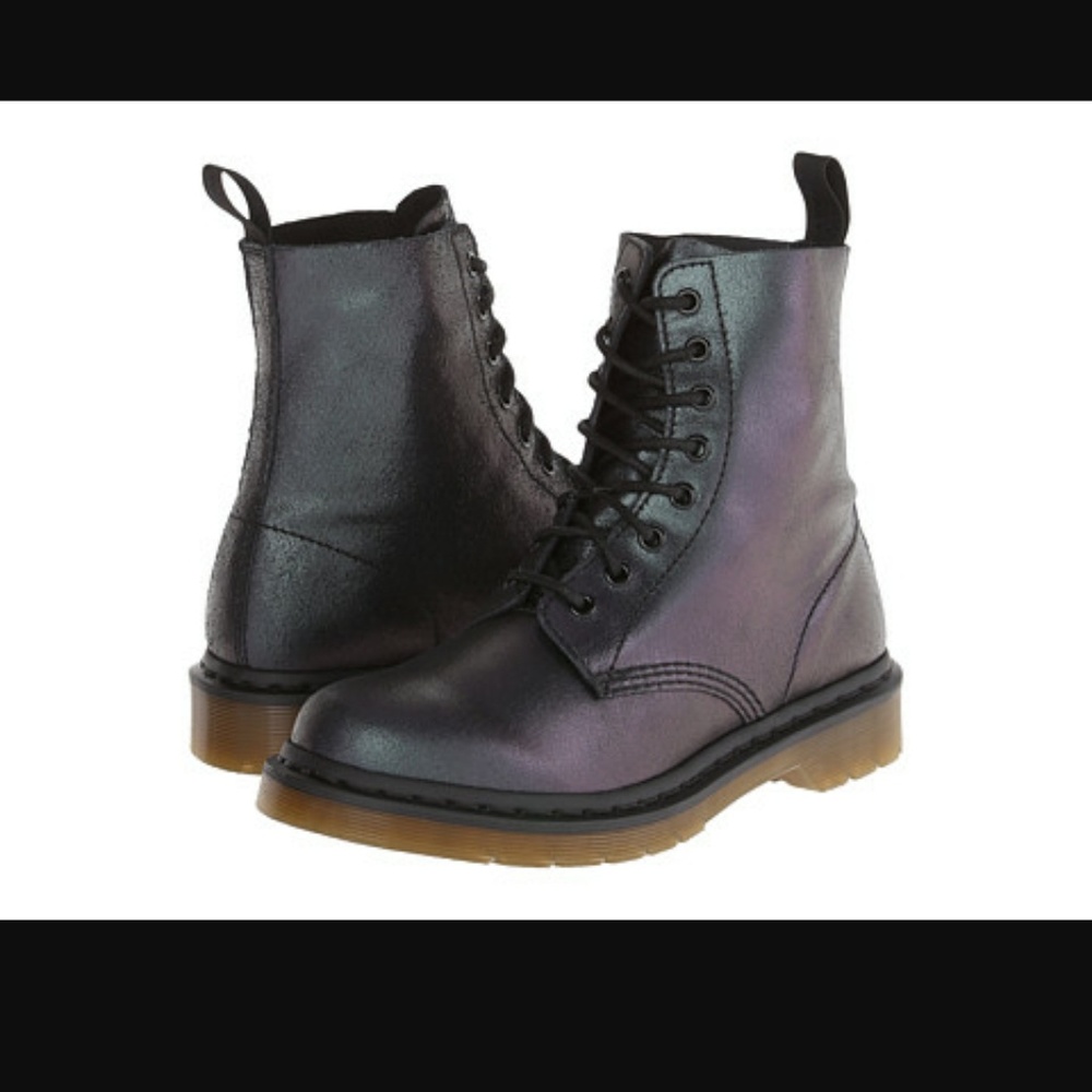 Dr. Martens The Original Pascal 8-Eye Boot